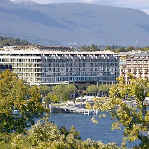 Fairmont Grand Ženeva